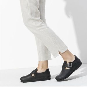 Birkenstock London Shoes Black, lightly worn, size 37
